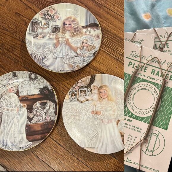 Corinne Layton Lot of 3 Light of Mine Victoria Olivia Decorative Plates w hanger - Picture 1 of 11